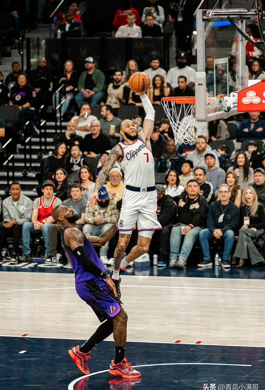 九游-赛后法甲焦点战；洛杉矶湖人内部沟通；目标明确；年轻球员得到机会的简单介绍