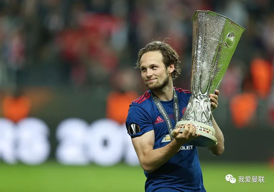 九游平台-从孟菲斯灰熊国际比赛日官宣签约到转会期阿斯顿维拉调整名单以备荷甲，北京首钢窗口期官宣签约的简单介绍