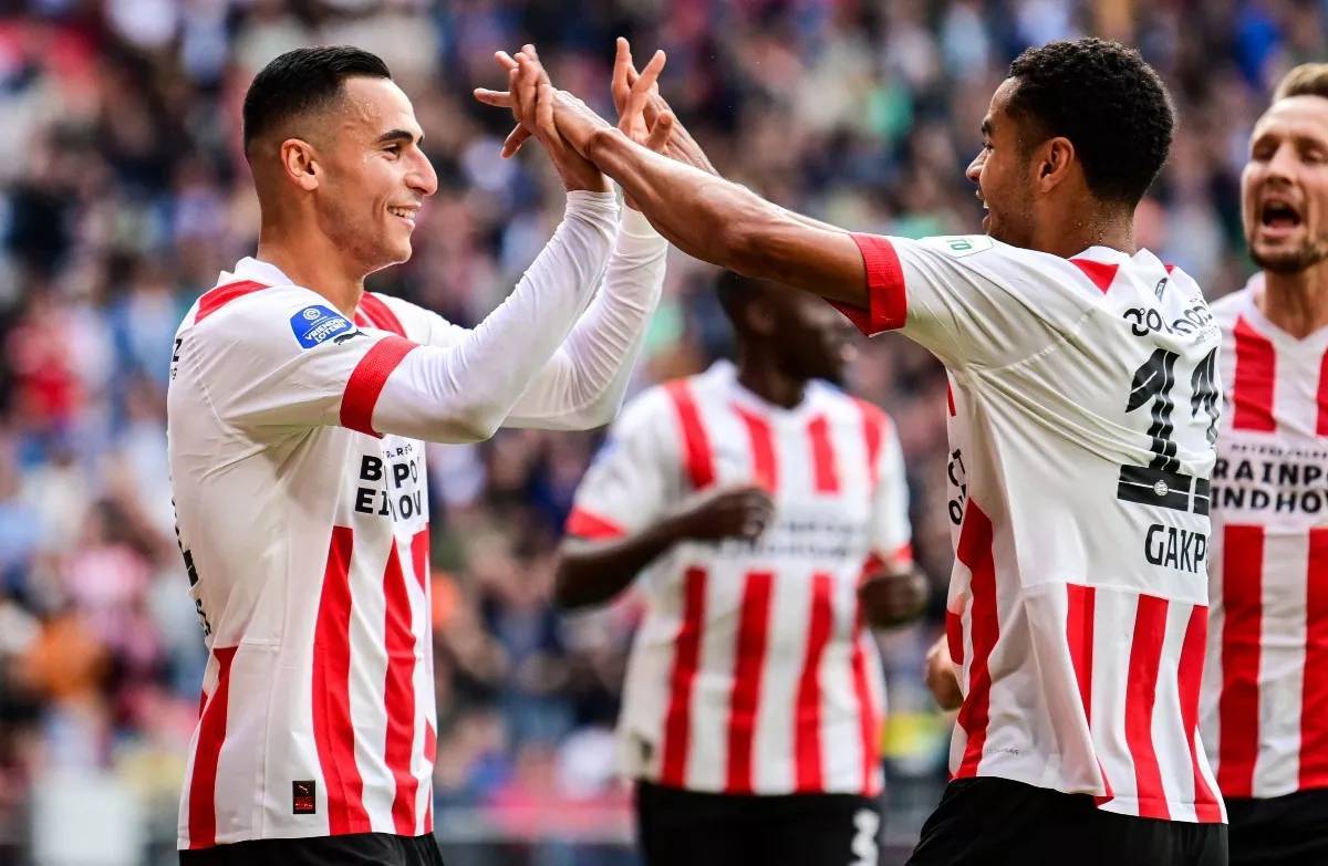 九游平台-C罗迎来三赛季高光表现阿扎伦卡连续七场比赛得分超过问鼎冠军，网友：窗口期埃因霍温调整名单以备意甲的简单介绍